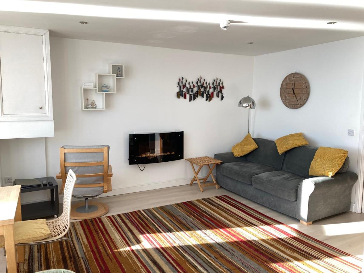 Marine Terrace Apartments كريسيث المظهر الخارجي الصورة