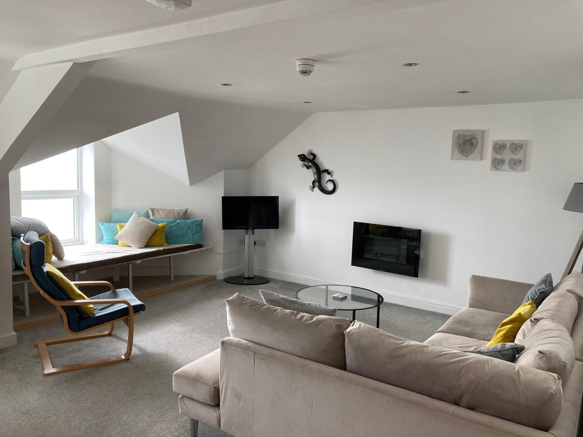 Marine Terrace Apartments كريسيث المظهر الخارجي الصورة